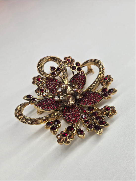 Avon Jewelry - Vintage Avon Floral Brooch Collectible Pin Red Rhinestones Goldtone Classic